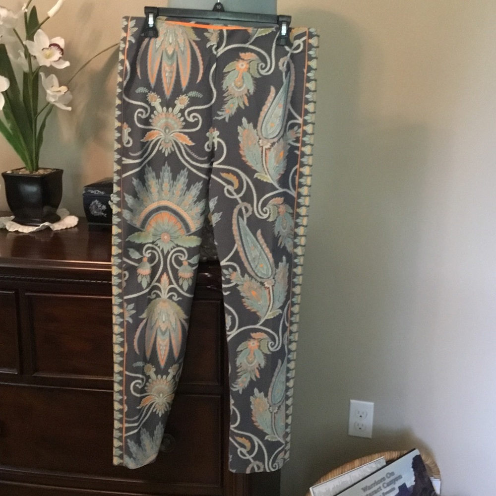 Gretchen Scott-NWOT-Women’s Plume Paisley Grey-Orange Pull-On Pants
